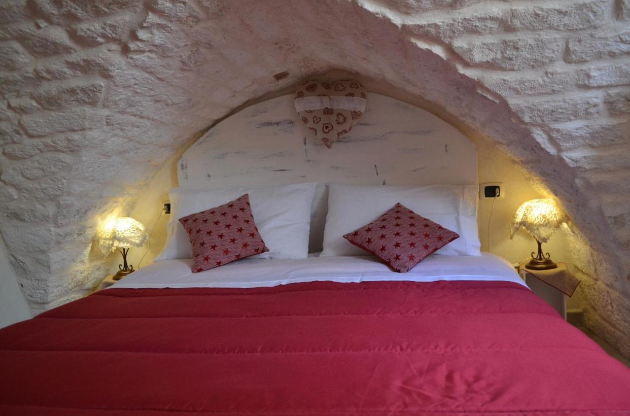 Casetta “Arte Su Pietra” Ostuni Esterno foto