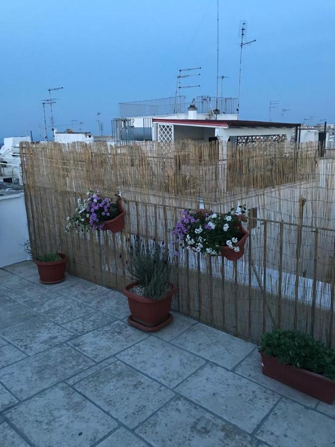 Casetta “Arte Su Pietra” Ostuni Esterno foto
